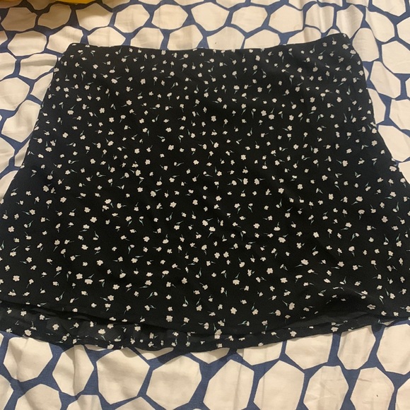 Cotton on mini skirt - Picture 1 of 3